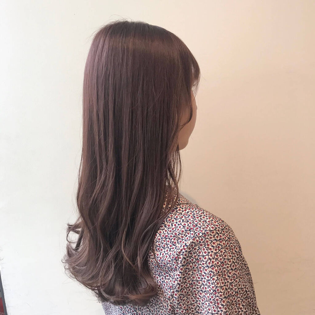 「ピンク系ヘアカラーのカタログを色別に紹介♡トレンドの明るめカラーから濃いめまで！」の画像（#354526）