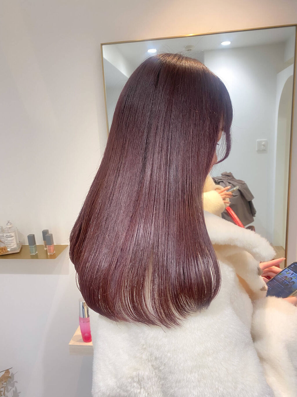 「ピンク系ヘアカラーのカタログを色別に紹介♡トレンドの明るめカラーから濃いめまで！」の画像（#354547）