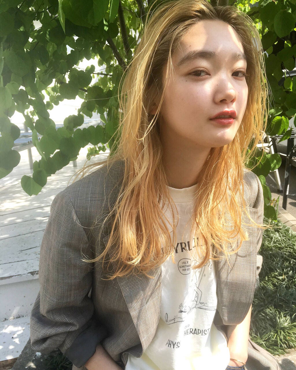 「眉マスカラの色の選び方は?おすすめ15選と髪色別のカラーを紹介【黒髪からハイトーンまで】」の画像(#359321)