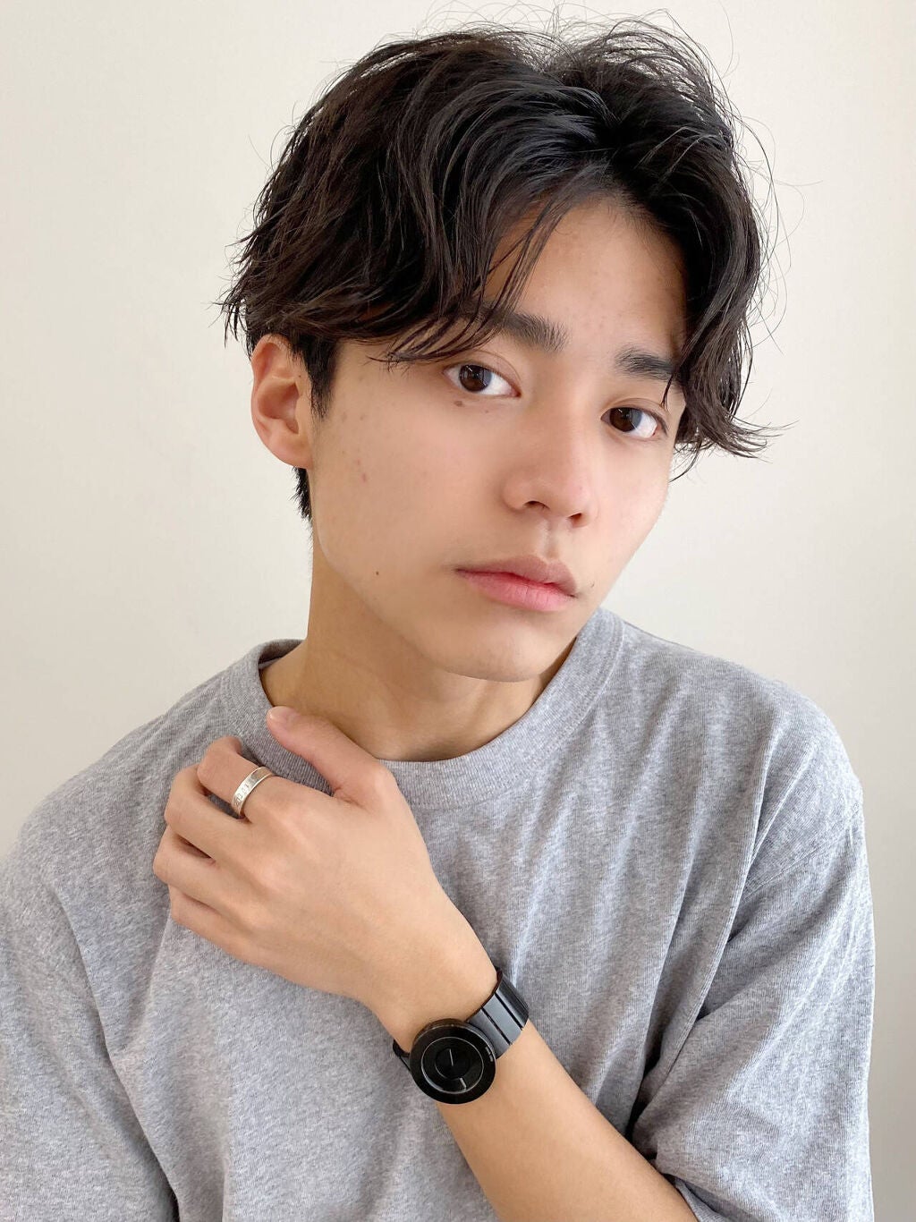 「男性向け《かっこいい眉毛の整え方》自分に似合う眉の作り方や一重に似合う眉も紹介」の画像(#364893)