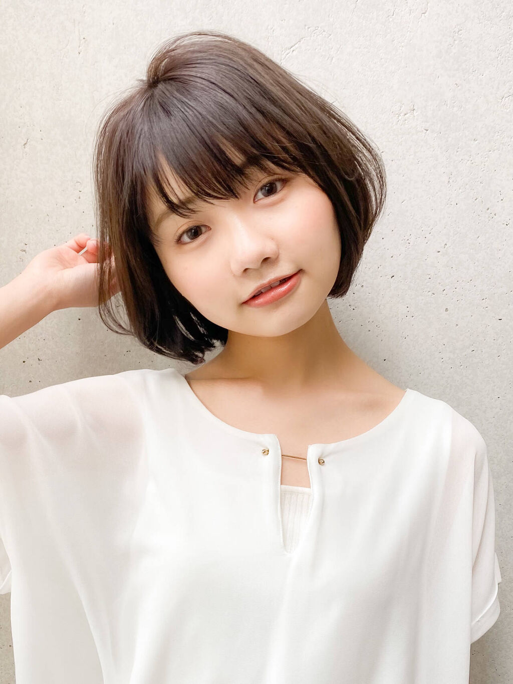 「篠崎愛さんものまねメイク方法解説!可愛らしいベビーフェイスを目指して」の画像(#366692)