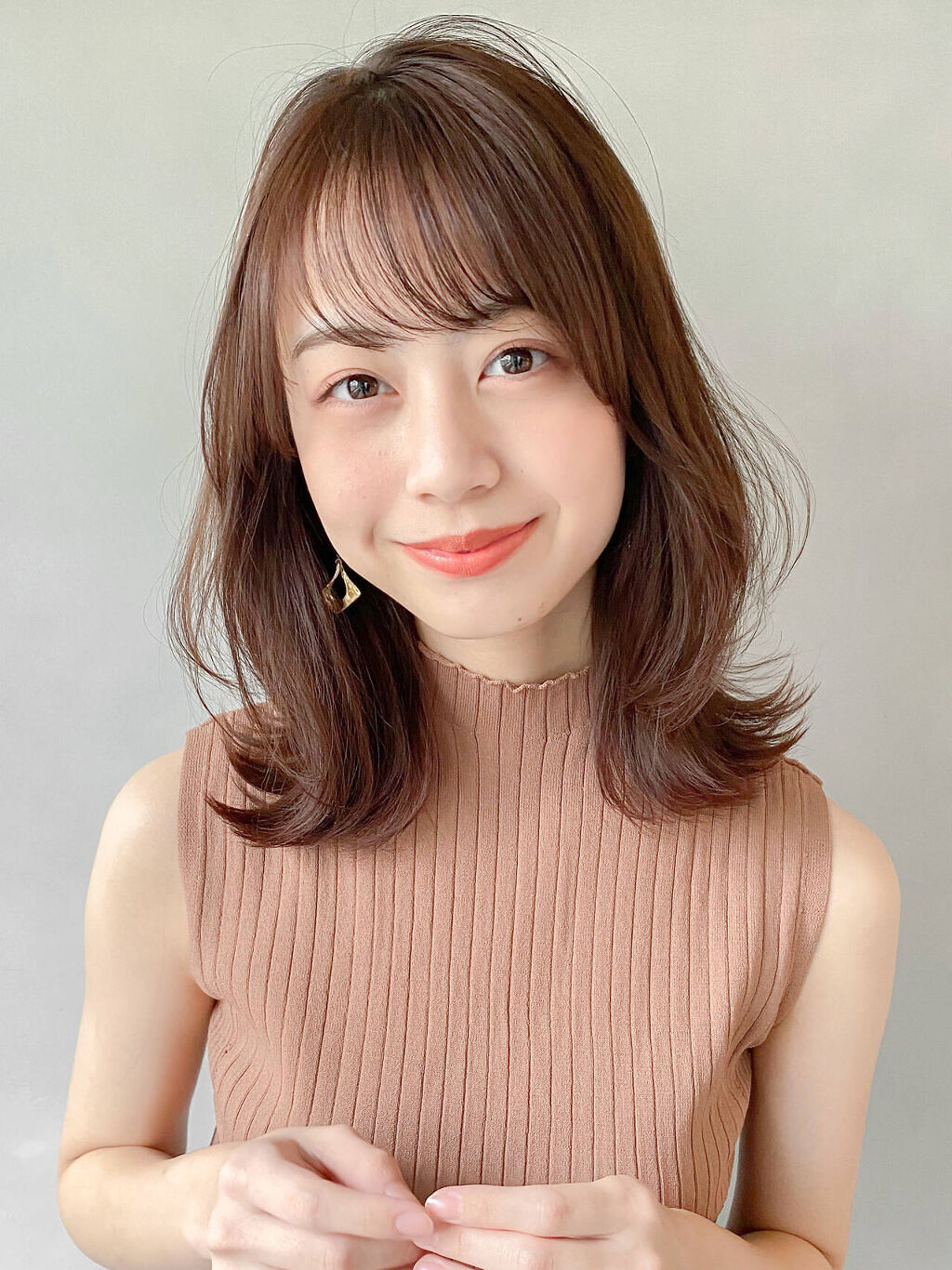 優しい顔になる方法 芸能人を参考に 特徴 や メイクのポイント 表情の作り方 まで解説 Lips