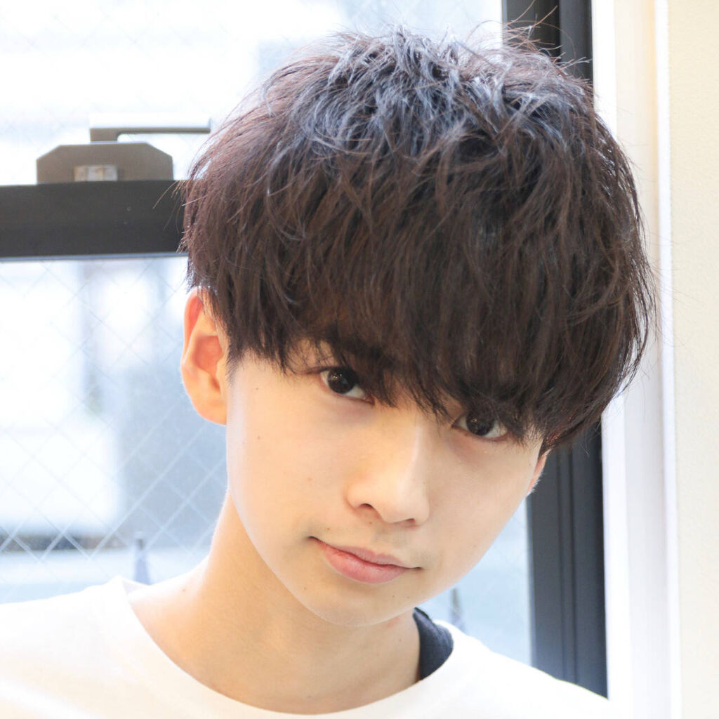 「渡辺翔太さん愛用の美容アイテム紹介!化粧水からボディスクラブまで」の画像(#377941)
