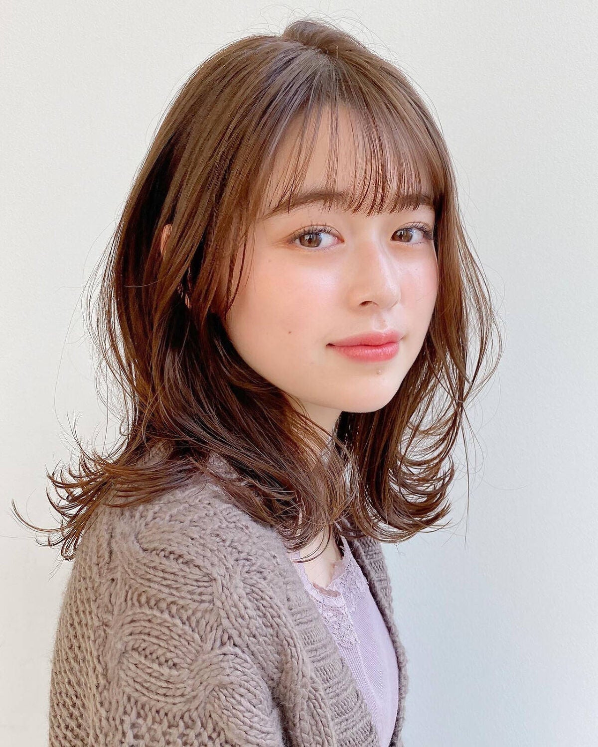 「忘れ鼻メイクで鼻の存在感を消す!芸能人のような忘れ鼻フェイスに」の画像(#386940)