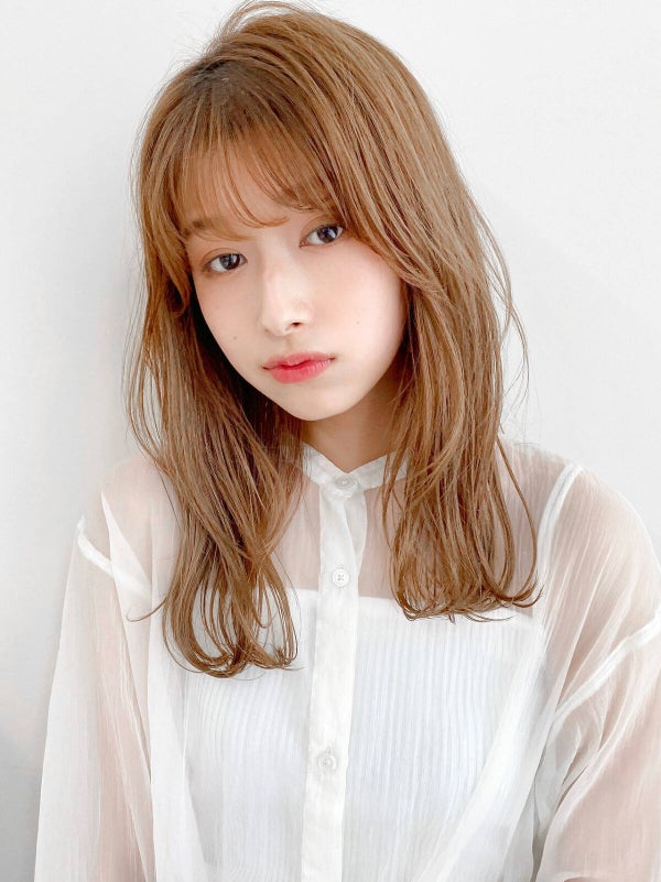 「ソフトエレガントタイプのメイク術!プチプラコスメでも一気に垢抜けて魅力的に」の画像(#388597)