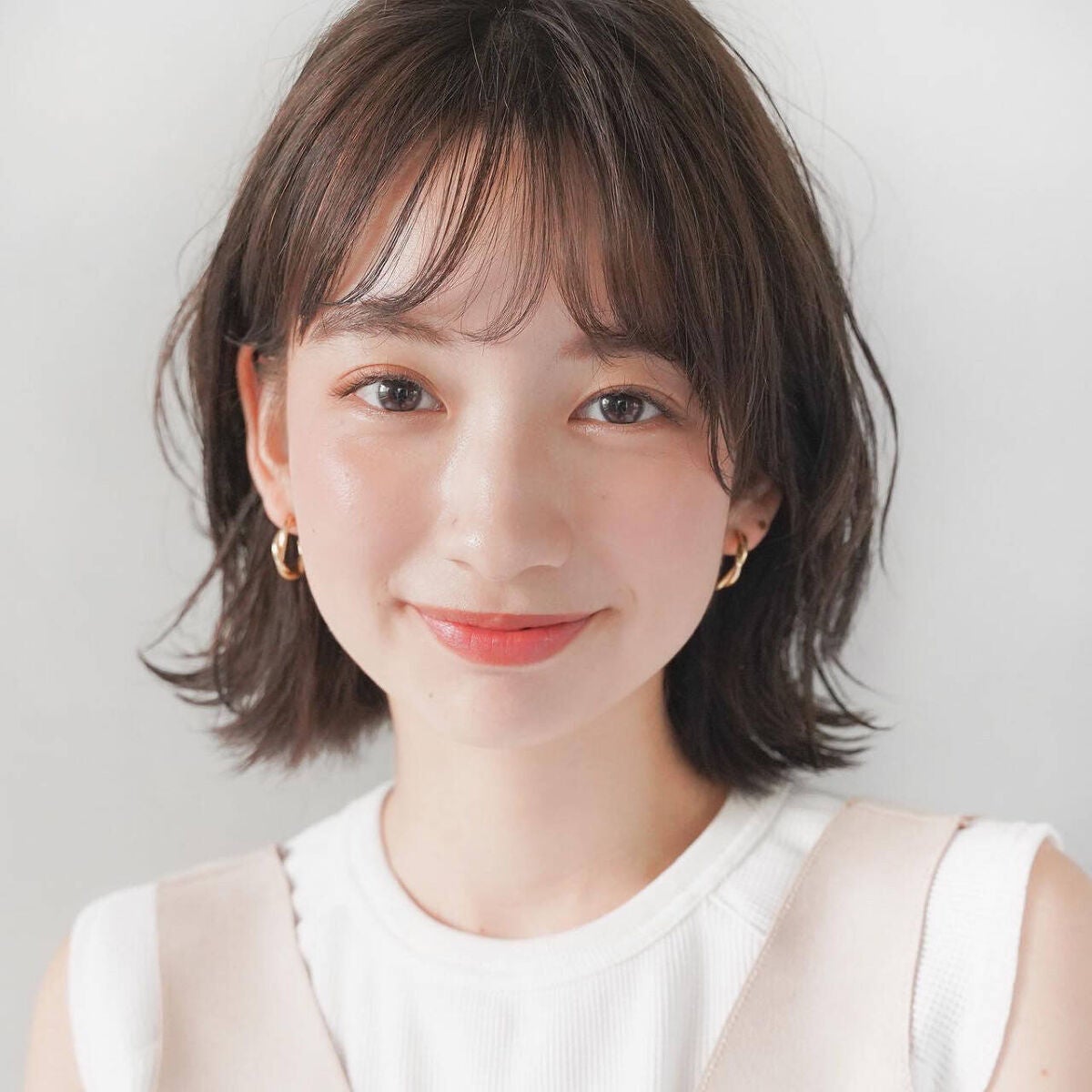 「すっぴんでも目力をアップさせる方法3選&おすすめアイテム《お泊まりでもバレない目元メイクも紹介》」の画像(#402513)