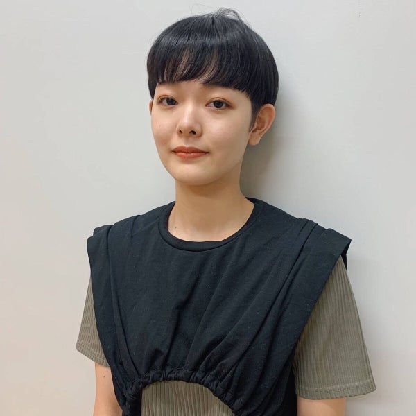 「チークが似合わないのはなぜ?顔型・ブルべ・イエベ別に似合う入れ方や色を紹介」の画像(#407604)