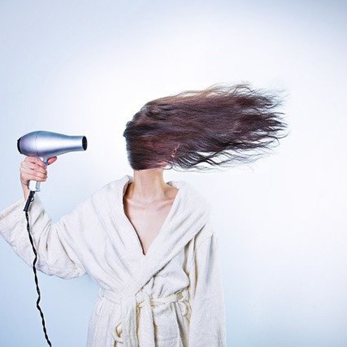 朝風呂のメリット&デメリットは?【朝だけ・朝夜2回】効果やおすすめ入浴剤などを紹介の画像