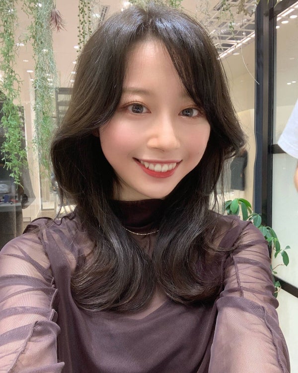 「パーソナルカラー別チークの色の選び方《イエベ・ブルベ》セザンヌ・SUQQUなどおすすめ17選も」の画像(#418095)