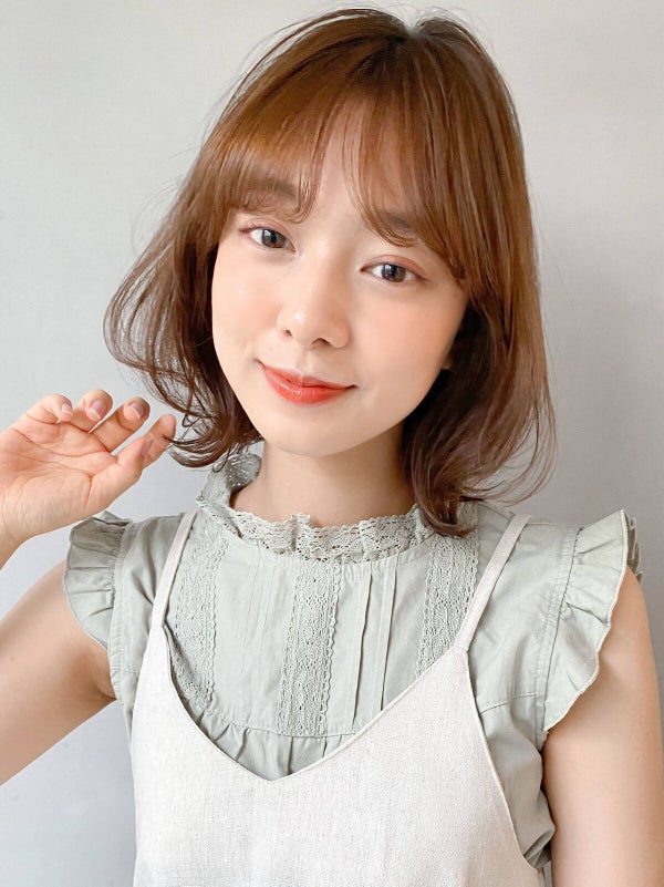 「パーソナルカラー別チークの色の選び方《イエベ・ブルベ》セザンヌ・SUQQUなどおすすめ17選も」の画像(#418654)