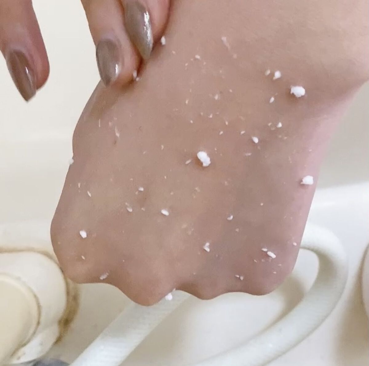 【スキンケア中に出るモロモロの原因とは?】下地・クリームを塗るときに”もろもろ”しない3つの対策方法を徹底解説!の画像