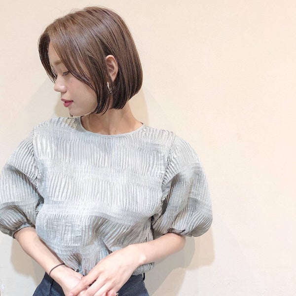 「イエベ春・秋に似合うメイクを徹底解説!色見本付きでわかる垢抜けメイクの方法とコスメ♡」の画像(#464336)