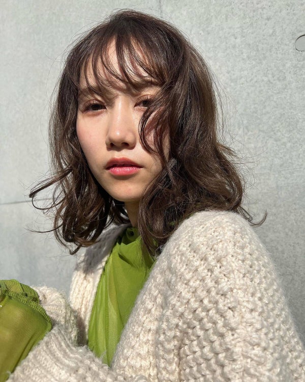 「<女性向け>ヘアムースの使い方!パーマ・くせ毛・ストレート別に解説」の画像(#488663)