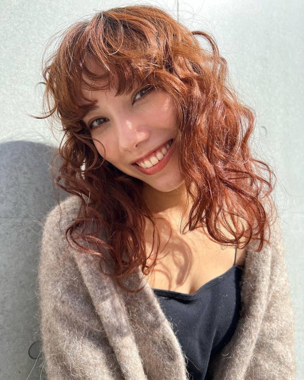 「<女性向け>ヘアムースの使い方!パーマ・くせ毛・ストレート別に解説」の画像(#488666)