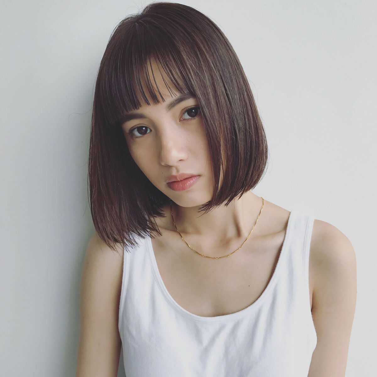 ミディアムヘアの女性