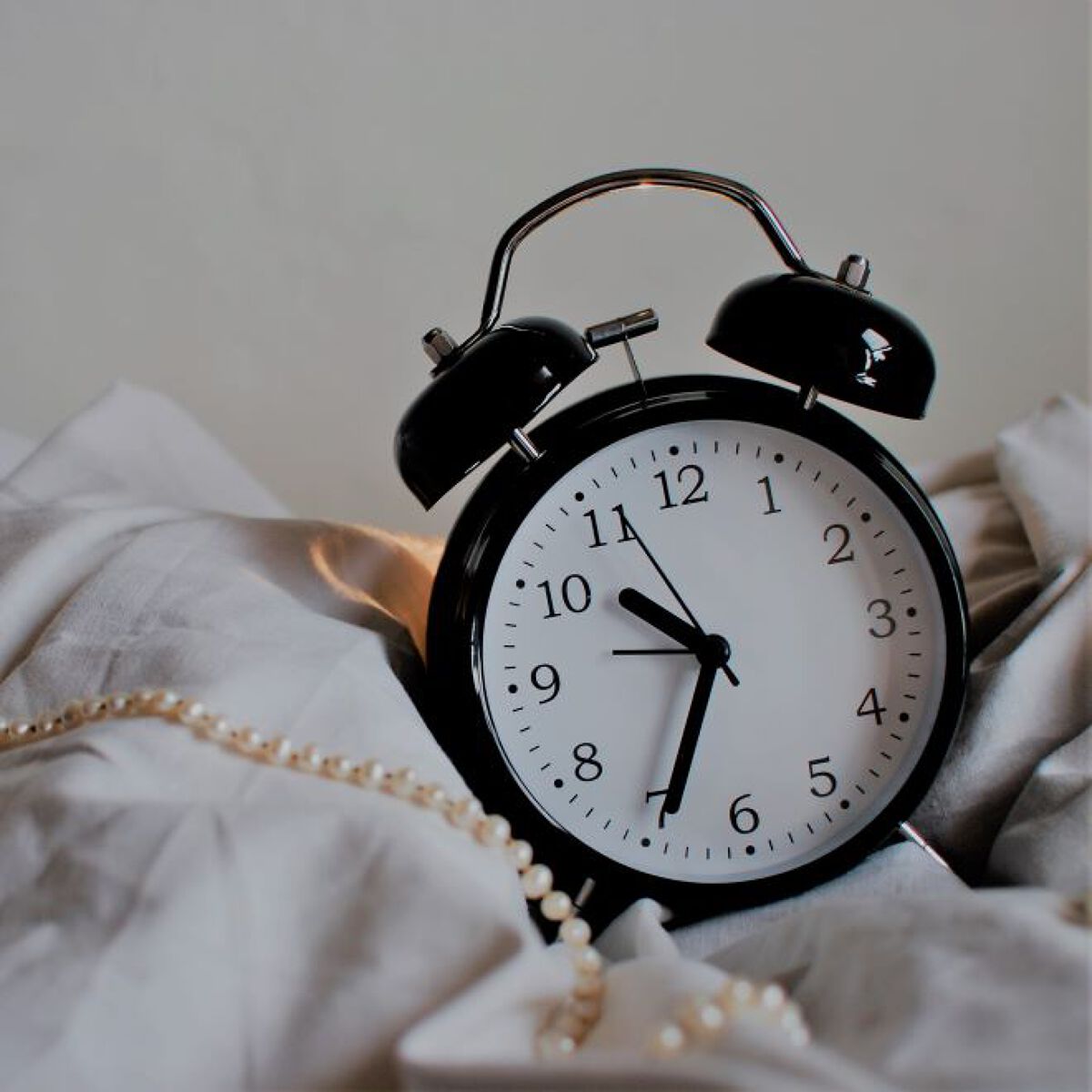 シャンプーは毎日しないほうがいい?≪毎日or2日一回≫適切な回数を紹介!抜け毛・フケが気になる人も必見の画像