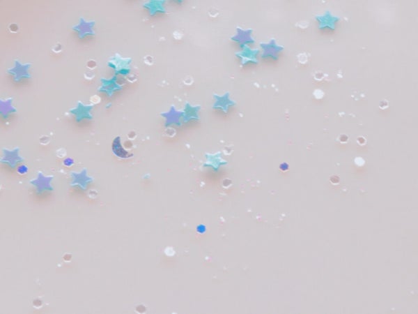 もうすぐやってくるハロウィンシーズンにも☆キラキラ可愛いラメアイシャドウ7選の画像