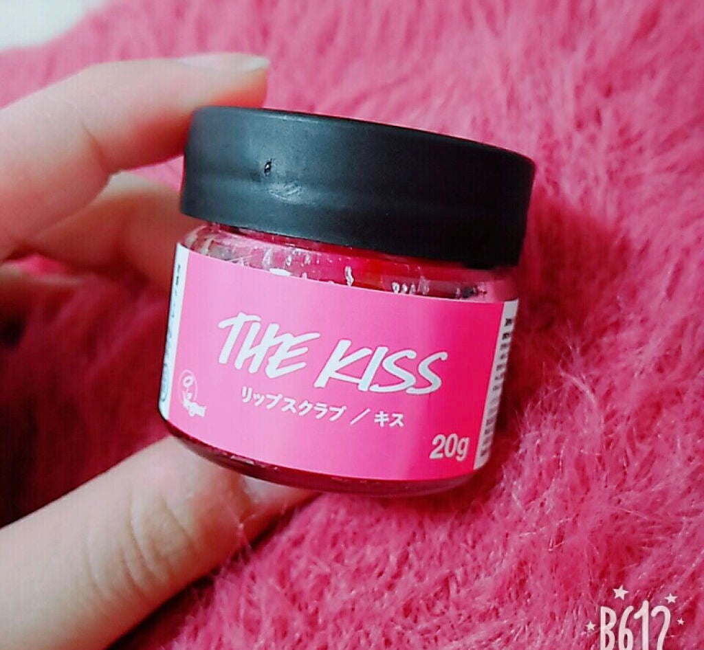 「カサカサ唇もつるんとなめらかに♡リップスクラブのすすめ」の画像(#55502)