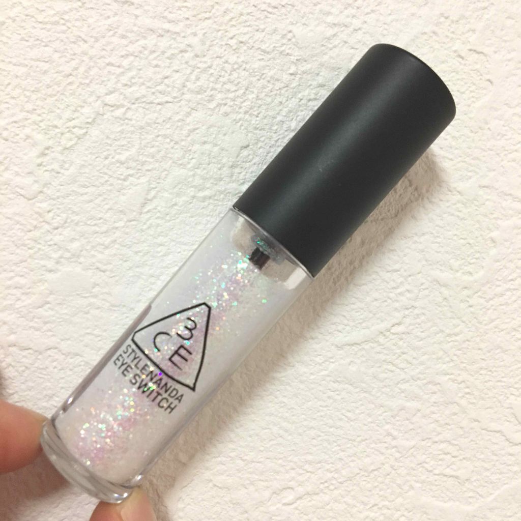 「ラメライナーで目元にキラキラうるんだ輝きを☆涙袋にもおすすめな人気商品まとめ」の画像(#55649)