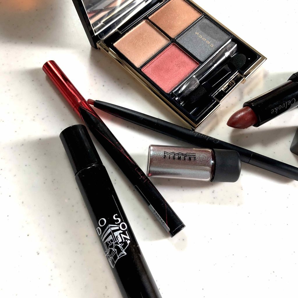 「ずっとリピし続けたいみんなの溺愛コスメ♡人気ブランドの定番アイテムをまとめました!」の画像(#56274)