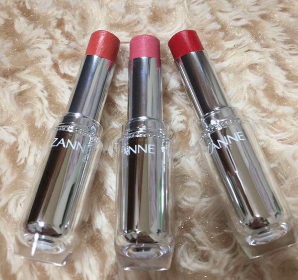 「うるおってスルスル塗れちゃう♡ナチュラルで使いやすい赤リップ特集」の画像(#62863)