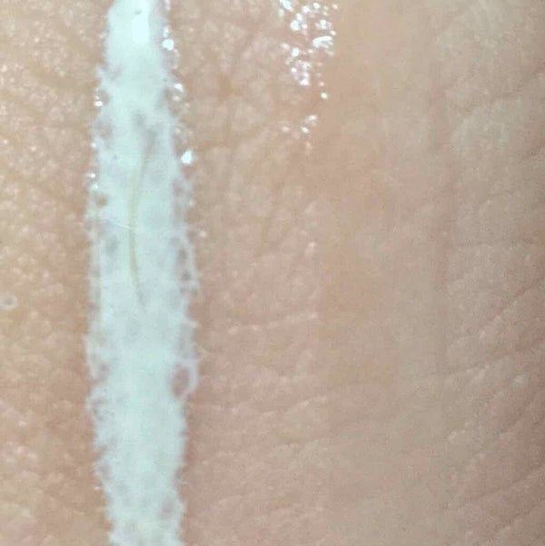 「パッチリ二重をメイクで作ろう!LIPSで人気の二重グッズを一挙紹介♪」の画像(#64312)