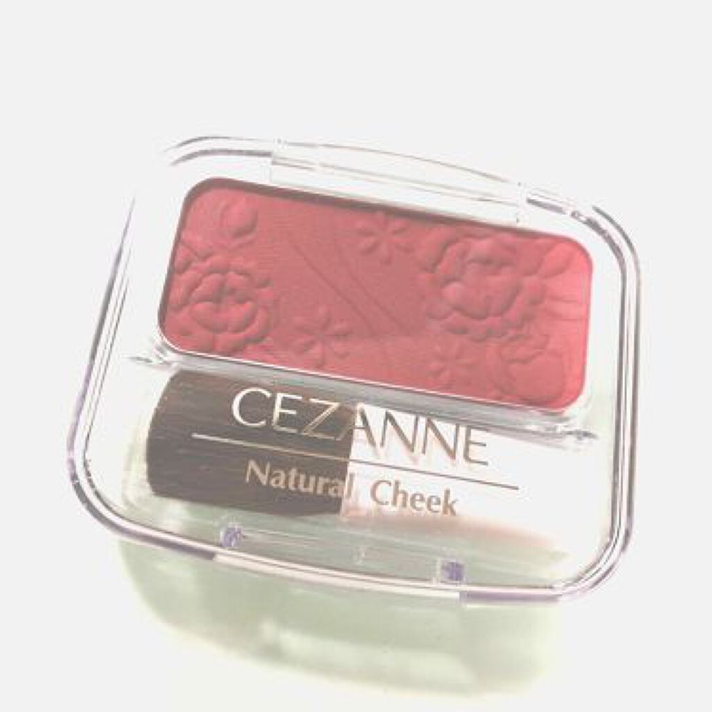 「毒々しさがキュートで色っぽい♡ちょっぴりミステリアスな小悪魔コスメ特集」の画像(#64600)