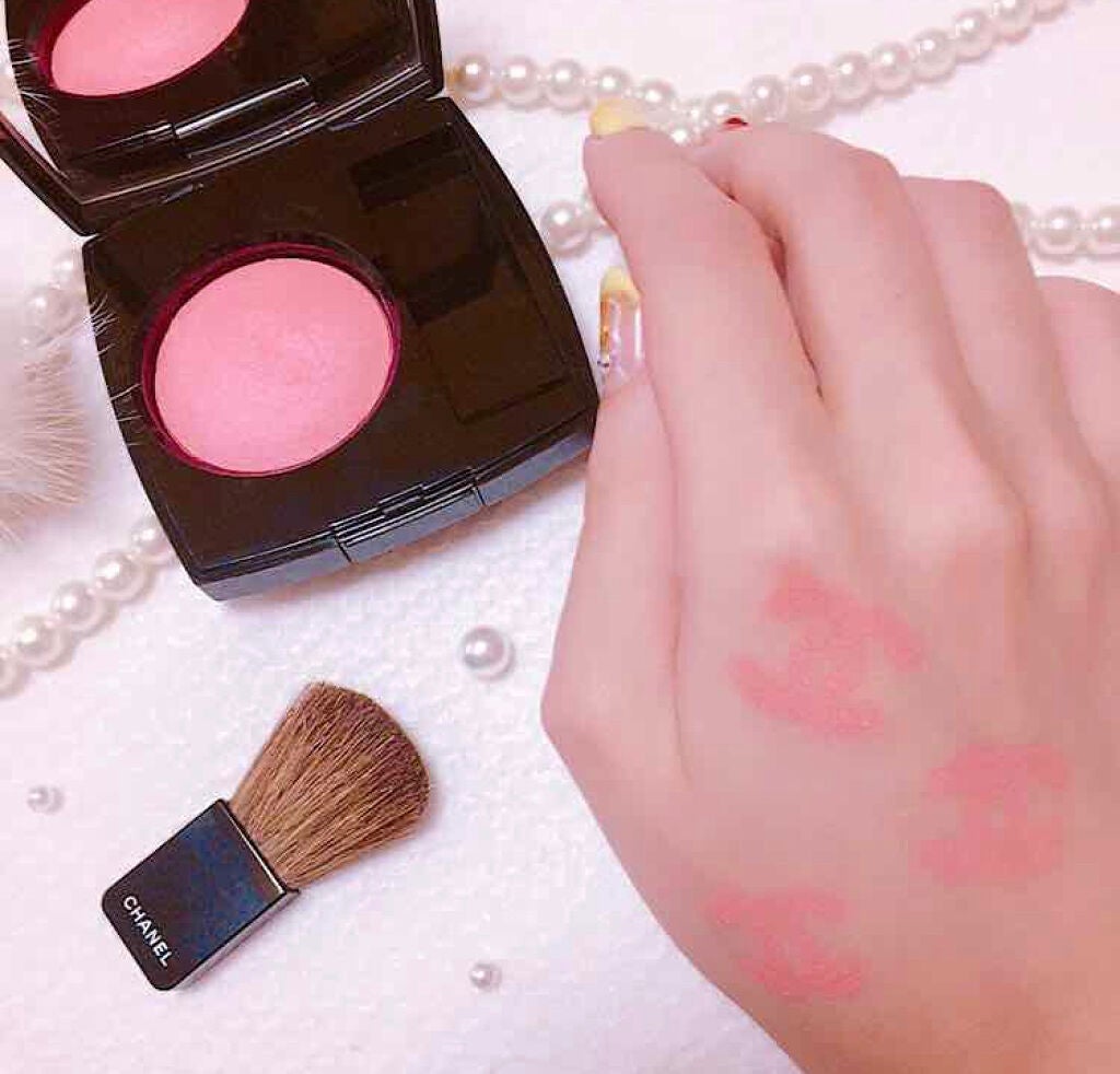 「柔らかい粉質でパサつかない!しっとり乾燥しにくいパウダーチーク特集♡」の画像(#66510)