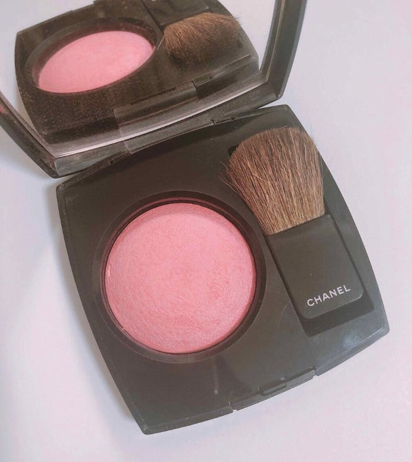 「柔らかい粉質でパサつかない!しっとり乾燥しにくいパウダーチーク特集♡」の画像(#66536)