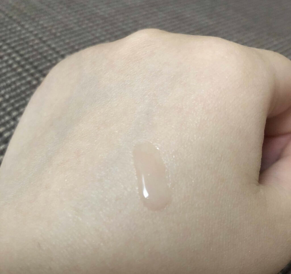「思わずキスしたくなる♡ぷるんとなめらかな唇はリップ美容液で作ろう!」の画像(#67389)