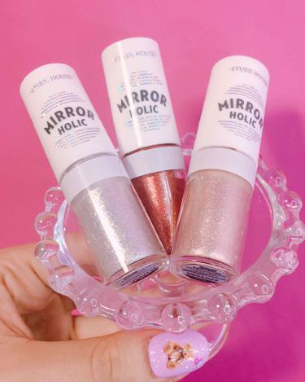 「ピタッと密着してヨレ知らず!ラメやお洒落カラーのリキッドアイシャドウで華やかまぶたに♡」の画像(#68869)