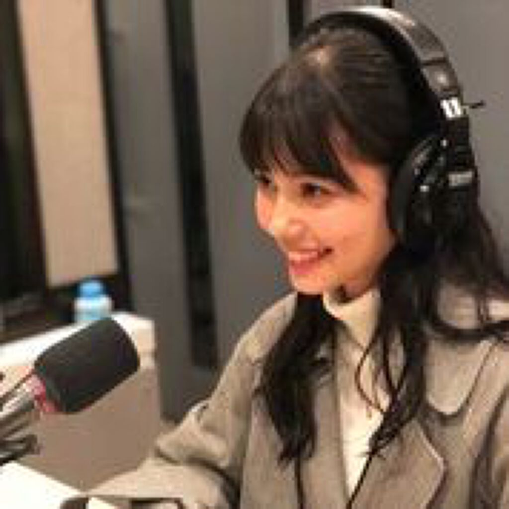 今注目のモデル・愛花(エリカ)さんの愛用コスメが知りたい!の画像