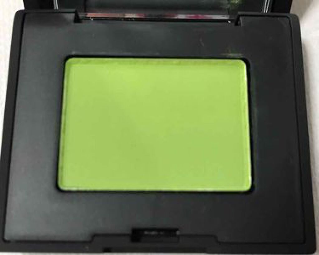 「奇抜に見えて実は優秀!イマドキ抹茶色アイシャドウ集めました」の画像(#70258)