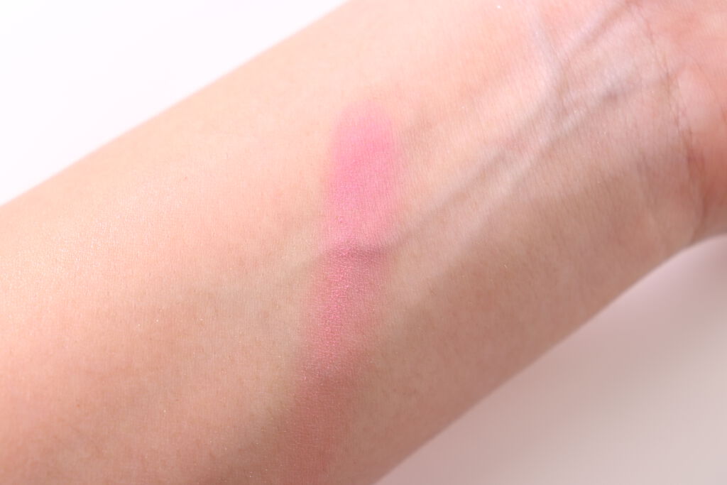 Visee avantの新作✨春色シングルアイカラーで季節を先取り!の画像