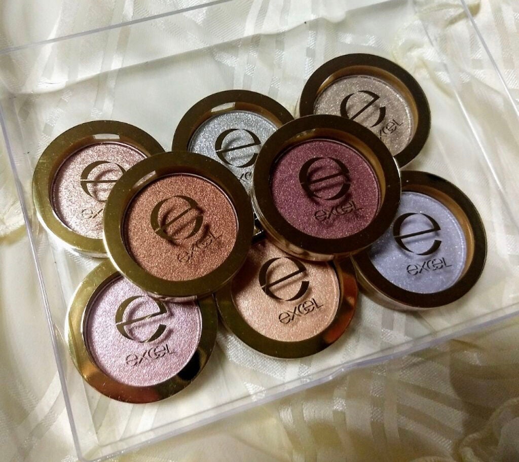 「プラスするだけでアイメイクの幅が広がる♡単色アイシャドウのおすすめアイテムを集めました」の画像(#74446)