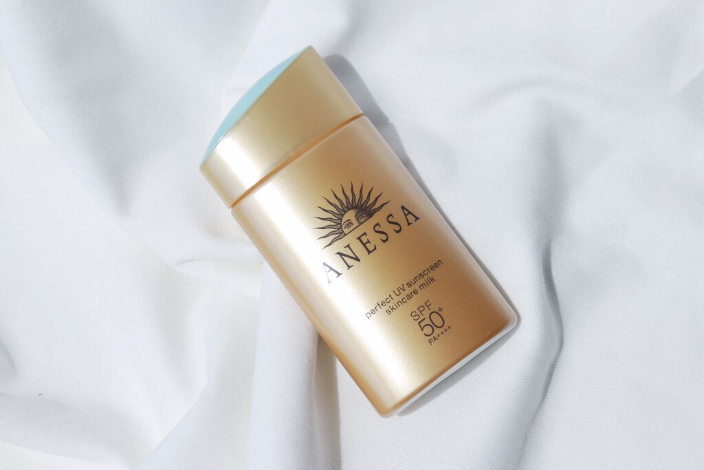 トレンド2大派閥 #ラテ肌 #儚げ肌 どっちも叶えたいなら、徹底したいUVケア[PR]の画像