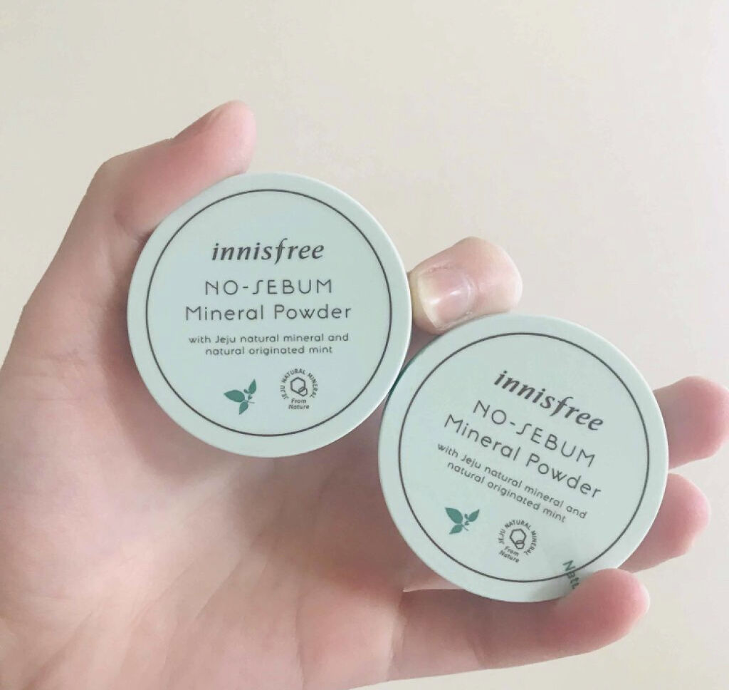 「サラッと質感を一日中キープ！ふんわりマシュマロ肌に仕上がるフェイスパウダー5選♡」の画像（#76125）