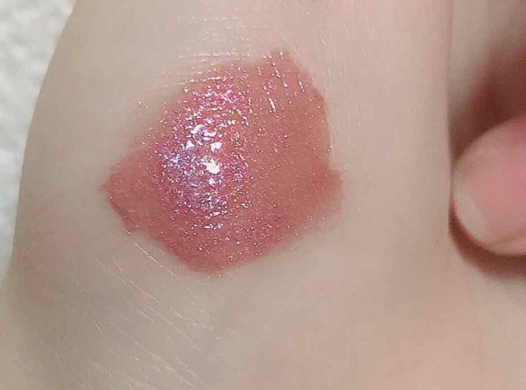 「大人っぽいこなれた雰囲気はおまかせ♡ピンクベージュカラーのリップでナチュラル美人に!」の画像(#76411)