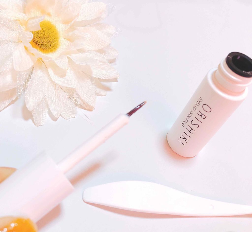 「自然な仕上がりでバレにくい!LIPSで人気の二重コスメ5選」の画像(#77358)