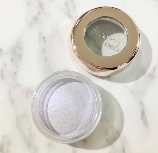 「透明感溢れる目元に変身!梅雨の時期に使いたい紫陽花カラーのアイシャドウ特集♡」の画像(#77430)