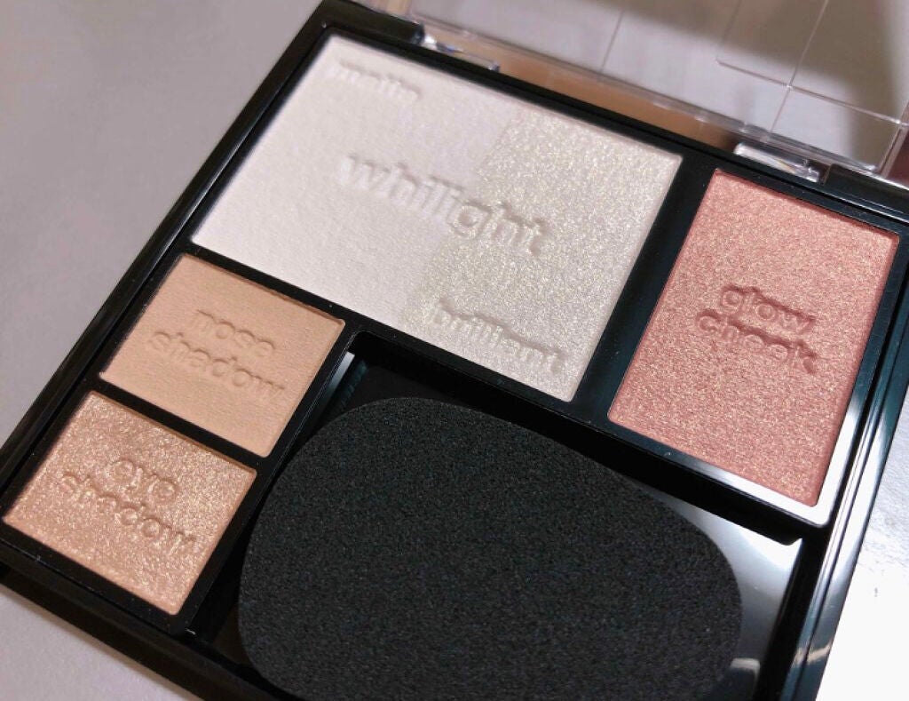 「キュッと引き締まった立体フェイスになりたいあなたへ。おすすめ小顔効果抜群コスメ5選♡」の画像(#80418)