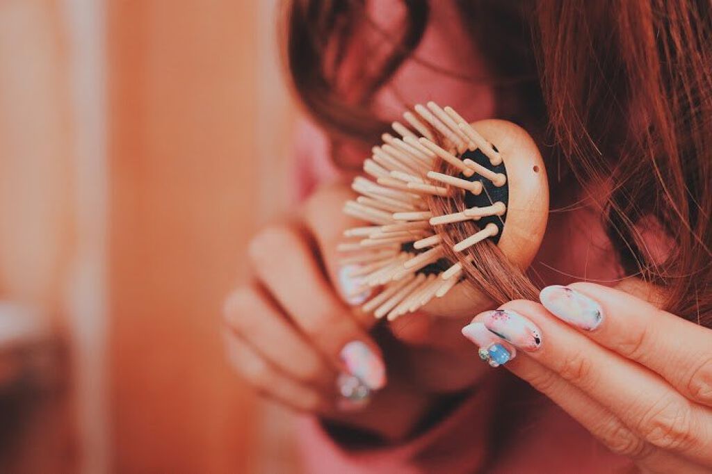 髪の毛のダメージは大丈夫？口コミで人気のヘアオイルを使ってケアしよう♡の画像