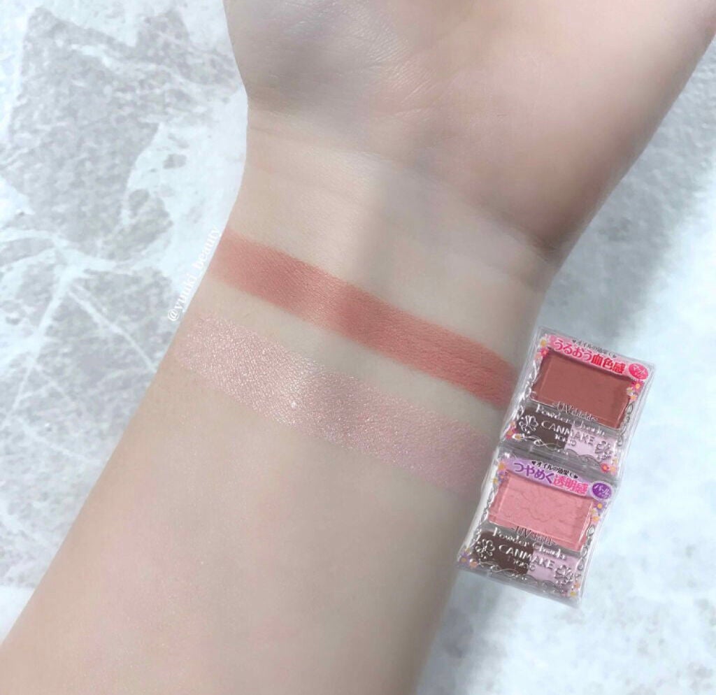 「血色感カラーでお洒落なアンニュイ顔に。あずき色チークが可愛いんです♡」の画像(#93977)