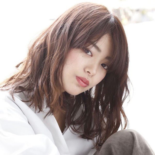 「つるんとした肌でお悩みも自然にカバー!美しいツヤ肌が作れるおすすめファンデーション5選」の画像(#95754)