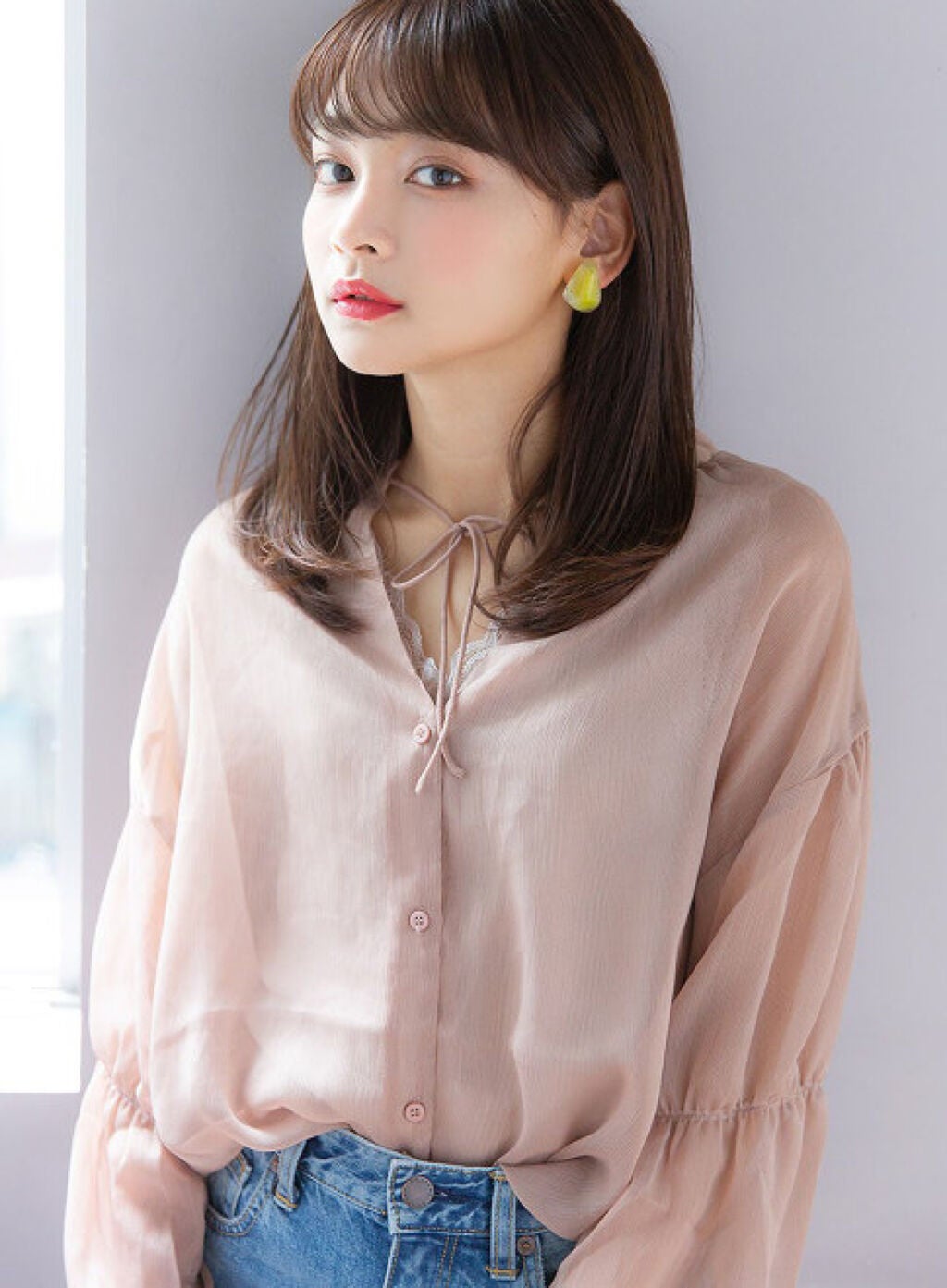 「《就活メイクにおすすめのコスメ・使用方法を紹介》就活メイクをマスター!絶対内定したい私のおすすめメイクアイテム」の画像(#96750)