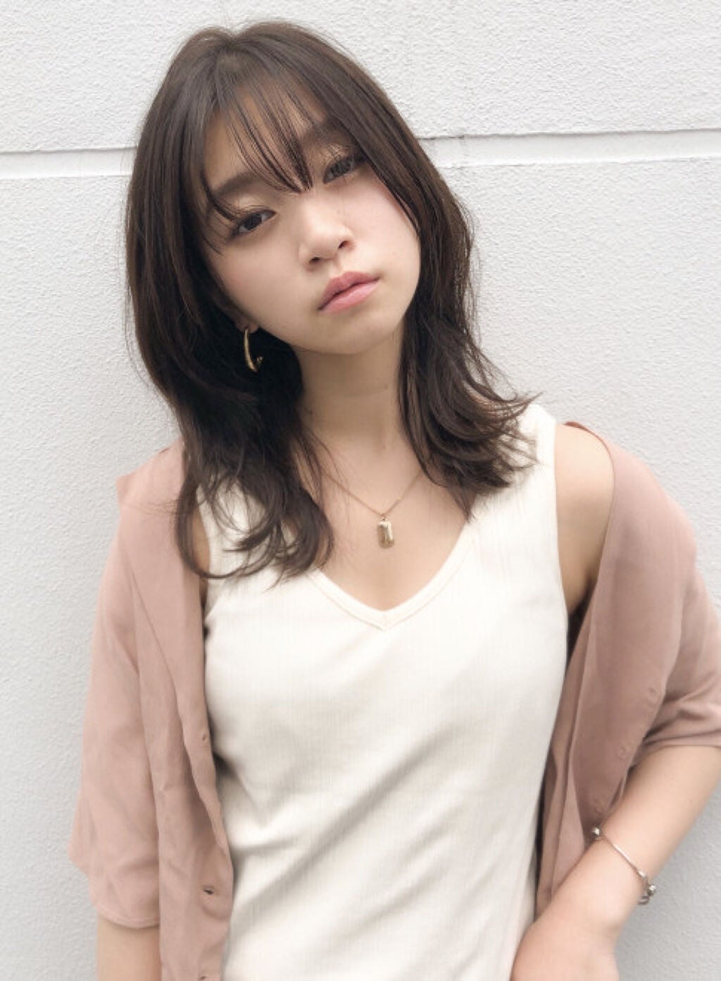 「《就活メイクにおすすめのコスメ・使用方法を紹介》就活メイクをマスター!絶対内定したい私のおすすめメイクアイテム」の画像(#96752)