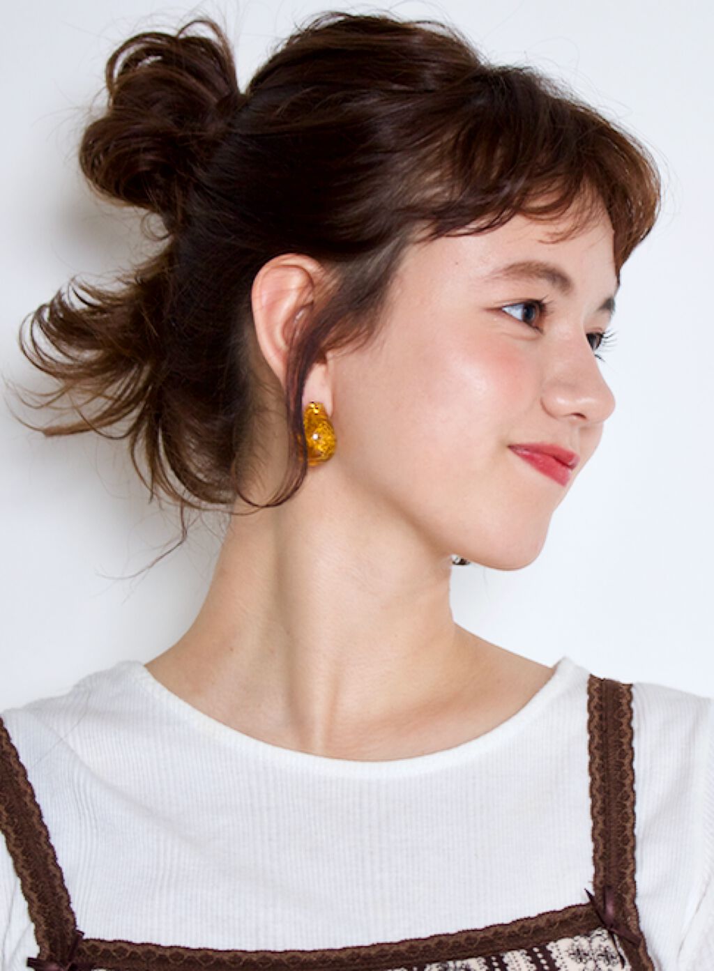 「【童顔メイクのやり方】老ける・ケバくなるお悩み解消のコツ3つ&ALLプチプラで作るおすすめメイク方法を解説!」の画像(#96945)