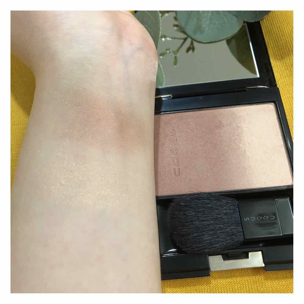 「初心者でもできるナチュラルメイクのやり方。「ナチュラルだけど可愛い」を作り出そう。」の画像(#98192)