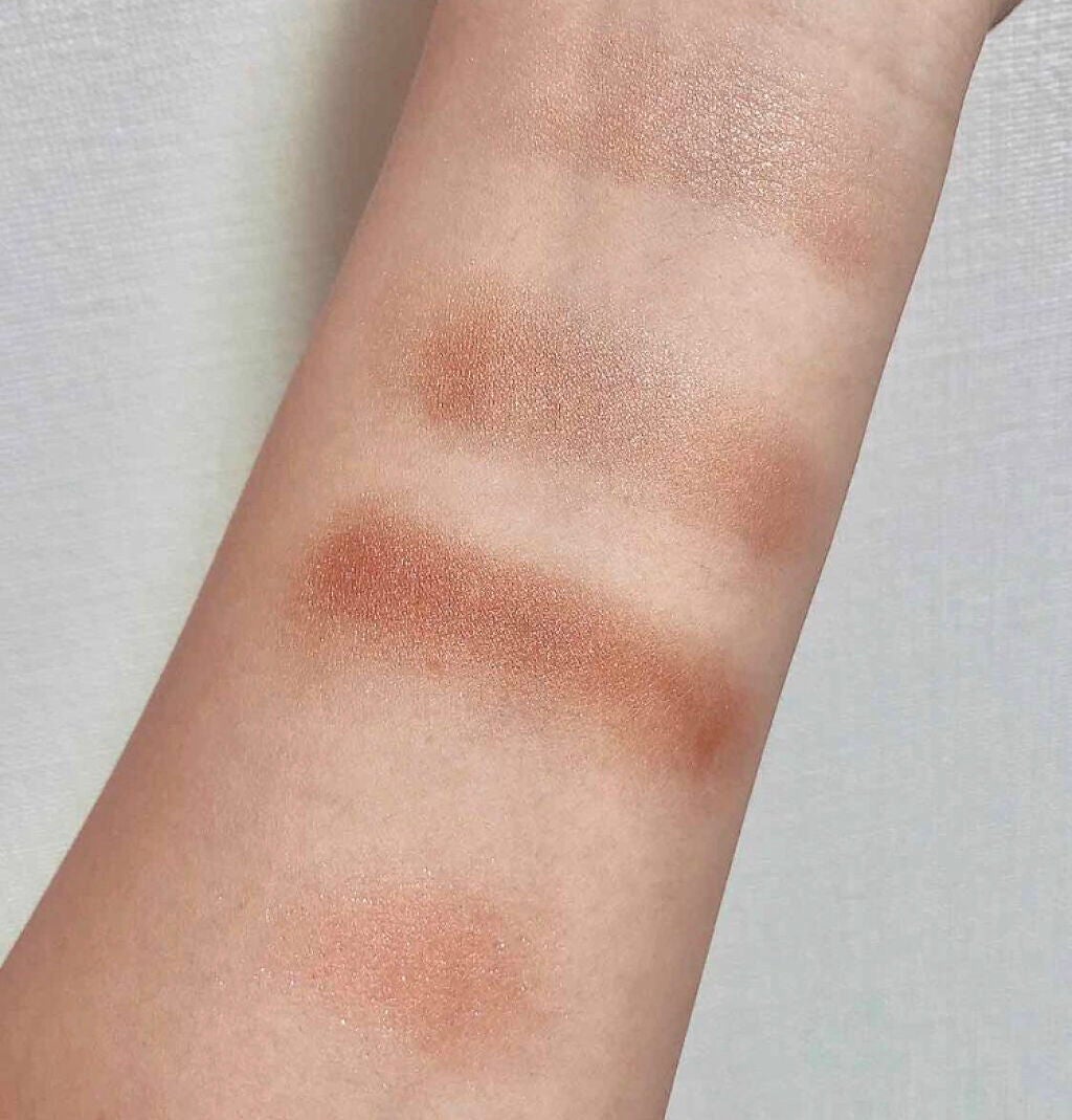 「365日使いたい万能カラー!誰でも似合うブラウンアイシャドウおすすめ5選」の画像(#98691)