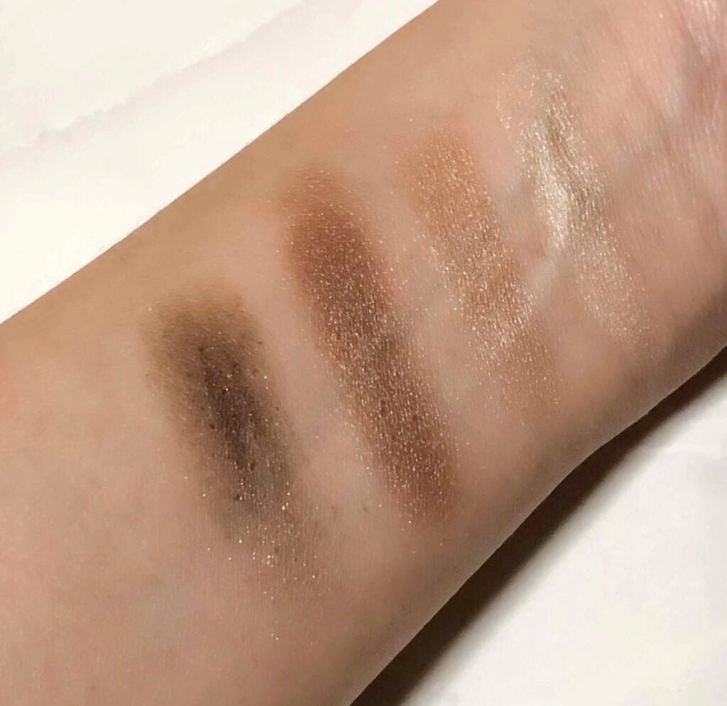 「365日使いたい万能カラー!誰でも似合うブラウンアイシャドウおすすめ5選」の画像(#98692)